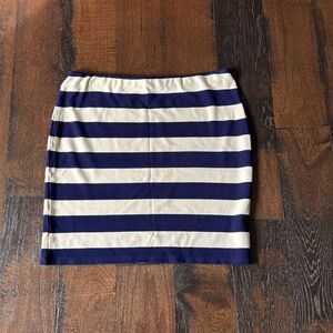 Joe Fresh mini skirt size large navy blue striped soft stretchy nautical lake re